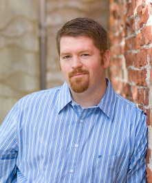 auteur-brent-weeks.jpg