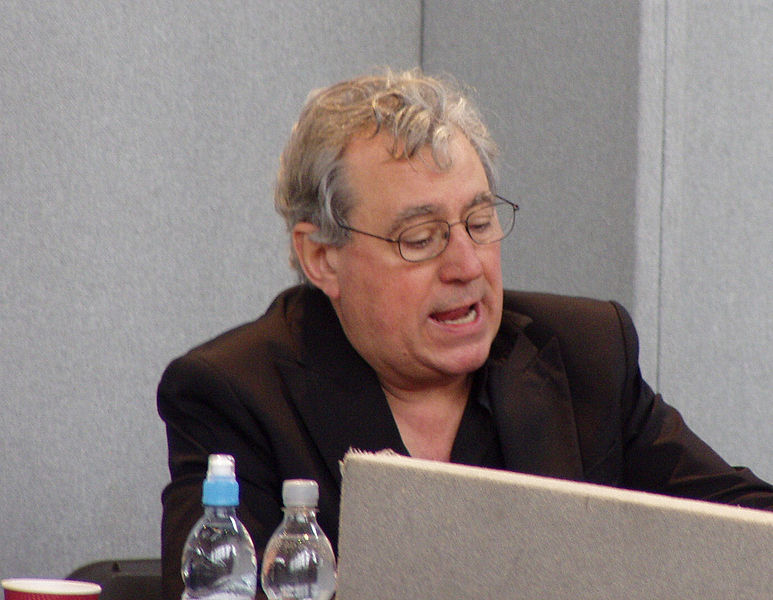 auteur-terry-jones.jpeg