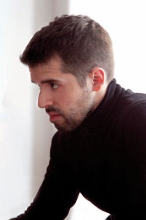 auteur-tony-valente.jpg