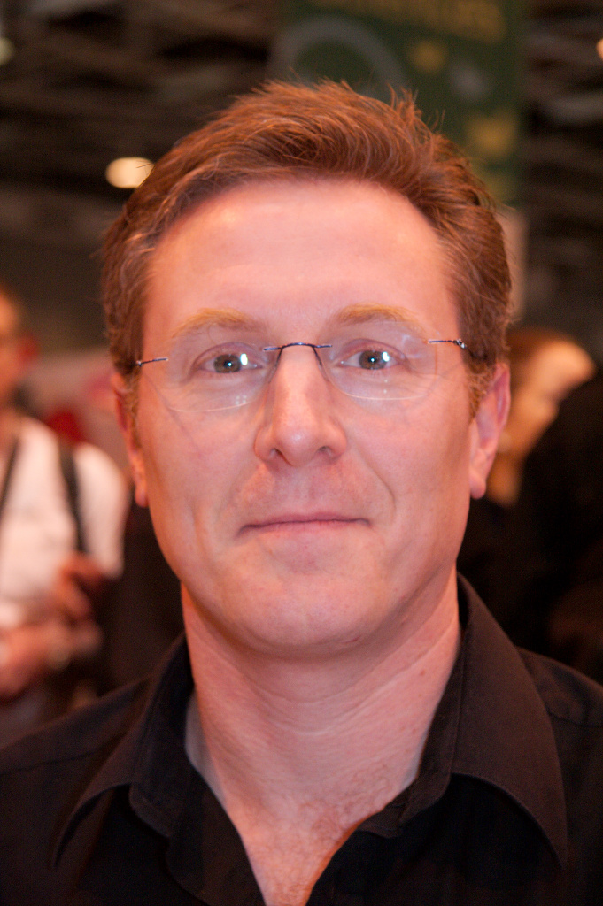 auteurs-james-lovegrove.jpg